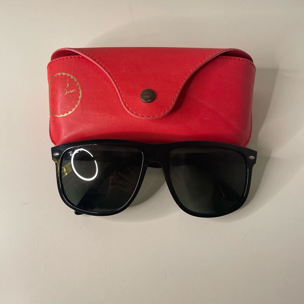 Black Ray Ban Sunglasses